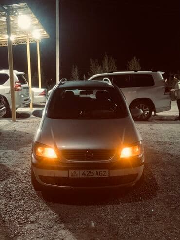 Opel Zafira: 2001 г., 1.8 л, Механика, Бензин, Минивэн at lalafo.kg Opel Zafira: 2001 г., 1.8 л, Механика, Бензин, Минивэн