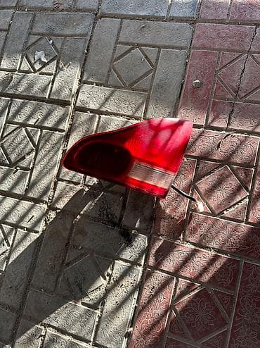 Задний стоп сигнал правой стороны от toyota ipsum 2003 года at lalafo.kg Задний стоп сигнал правой стороны от toyota ipsum 2003 года