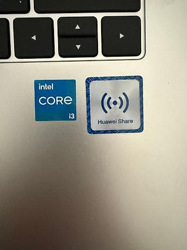 Ноутбуки HUAWEI: Ноутбук Huawei MateBook D 15 в серебристом корпусе с черной at lalafo.kg — 3 Ноутбуки HUAWEI: Ноутбук Huawei MateBook D 15 в серебристом корпусе с черной — 3