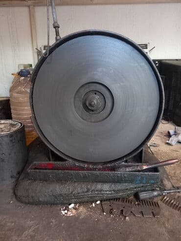 Койдун жүнүн кырккан машинканын бычагын курчуткан тачика станок at lalafo.kg Койдун жүнүн кырккан машинканын бычагын курчуткан тачика станок