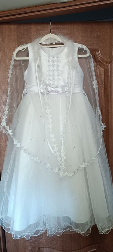 Детское платье, цвет - Белый at lalafo.kg Детское платье, цвет - Белый