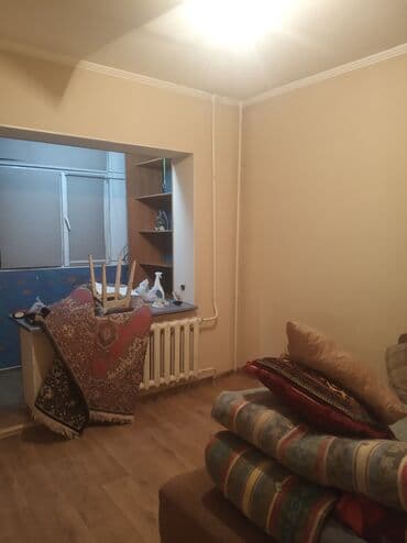 Сдаётся комната в квартире. - Просторная светлая комната с высоким at lalafo.kg Сдаётся комната в квартире. - Просторная светлая комната с высоким