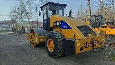 Услуги, сдается КАТОК !!!Дорожный каток SEM 520!!! 2026 года выпуска! at lalafo.kg Услуги, сдается КАТОК !!!Дорожный каток SEM 520!!! 2026 года выпуска!