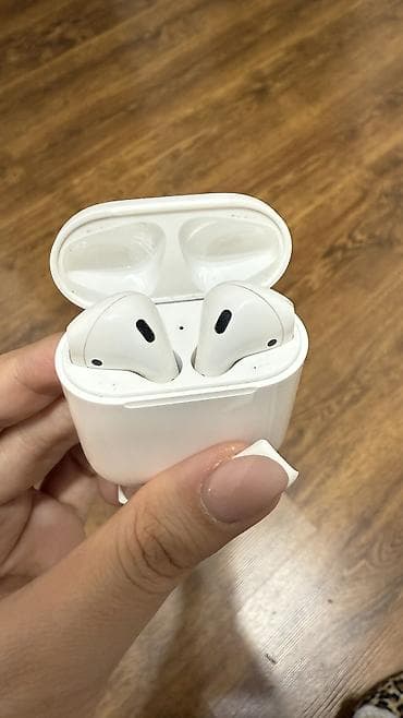 Батарейки: Продаются Apple AirPods оригинал, в очень хорошем состоянии, наушники at lalafo.kg — 4 Батарейки: Продаются Apple AirPods оригинал, в очень хорошем состоянии, наушники — 4