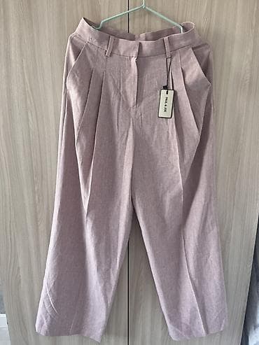 Женские брюки Paul & Joe - Цвет: пудрово‑розовый/светло‑лиловый at lalafo.kg Женские брюки Paul & Joe - Цвет: пудрово‑розовый/светло‑лиловый