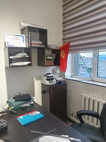 Офис шкафтары: Офисная мебель комплектом Состав: - Два рабочих стола из темного ЛДСП lalafo.kg да — 5 Офис шкафтары: Офисная мебель комплектом Состав: - Два рабочих стола из темного ЛДСП — 5