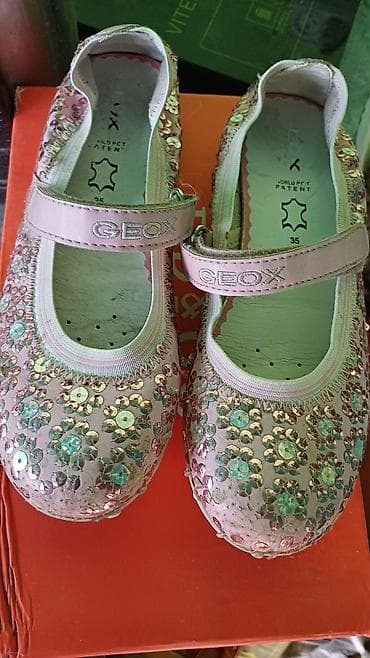 Срочно продается 35 размер at lalafo.kg Срочно продается 35 размер