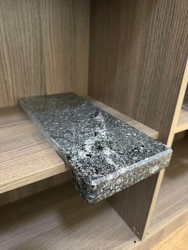 Подоконники, На заказ, Гранит, Новый, Платная установка at lalafo.kg Подоконники, На заказ, Гранит, Новый, Платная установка