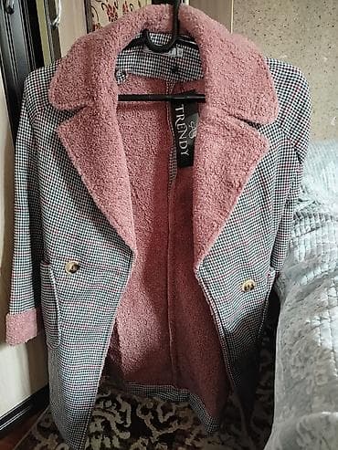 Женское демисезонное пальто TRENDY - Дизайн: английский воротник и at lalafo.kg Женское демисезонное пальто TRENDY - Дизайн: английский воротник и