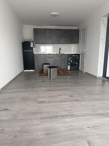 Студия с кухней и санузлом - Планировка: просторная студия с зоной at lalafo.kg Студия с кухней и санузлом - Планировка: просторная студия с зоной