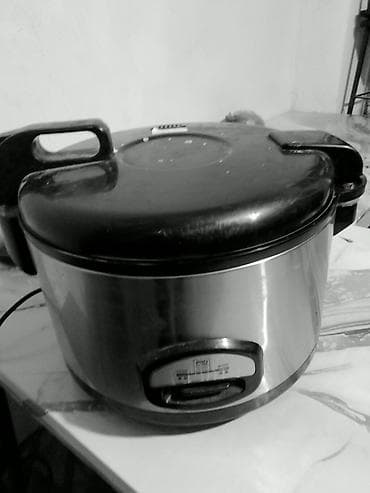 Рисоварка/мультиварка, объем 10 л Характеристики: - Мощность: 1600 Вт at lalafo.kg Рисоварка/мультиварка, объем 10 л Характеристики: - Мощность: 1600 Вт