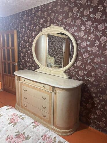 барочный шкаф: Спальный гарнитур, Б/у, Шкаф, Италия, Самовывоз, цвет - Бежевый at lalafo.kg — 7 барочный шкаф: Спальный гарнитур, Б/у, Шкаф, Италия, Самовывоз, цвет - Бежевый — 7