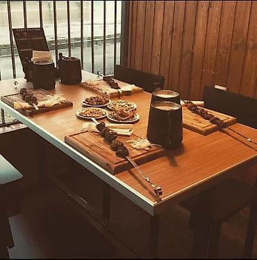 Столы из МДФ панелей + стулья в подарок Очень прочные и долговечные at lalafo.kg Столы из МДФ панелей + стулья в подарок Очень прочные и долговечные