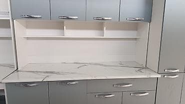 Кухонный гарнитур, цвет - Голубой at lalafo.kg Кухонный гарнитур, цвет - Голубой