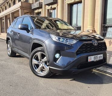 Toyota RAV4: 2021 г., 2.5 л, Вариатор, Гибрид, Кроссовер at lalafo.kg Toyota RAV4: 2021 г., 2.5 л, Вариатор, Гибрид, Кроссовер