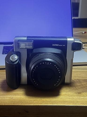 📸 Fujifilm Instax Wide 300 Продаю моментальную камеру Instax Wide at lalafo.kg 📸 Fujifilm Instax Wide 300 Продаю моментальную камеру Instax Wide
