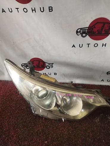 Фара TOYOTA Estima R50 2009 прав. (б/у) at lalafo.kg Фара TOYOTA Estima R50 2009 прав. (б/у)