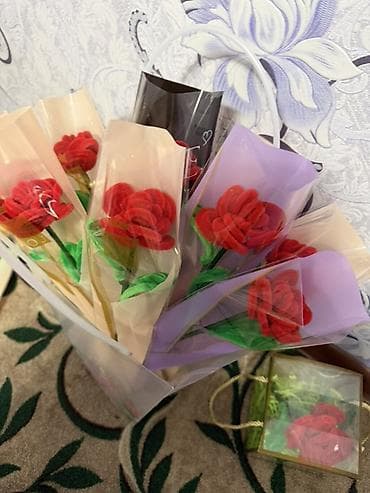 Lotus: Подарочные тюльпаны и розы из мягкого плюша в индивидуальной упаковке at lalafo.kg — 2 Lotus: Подарочные тюльпаны и розы из мягкого плюша в индивидуальной упаковке — 2