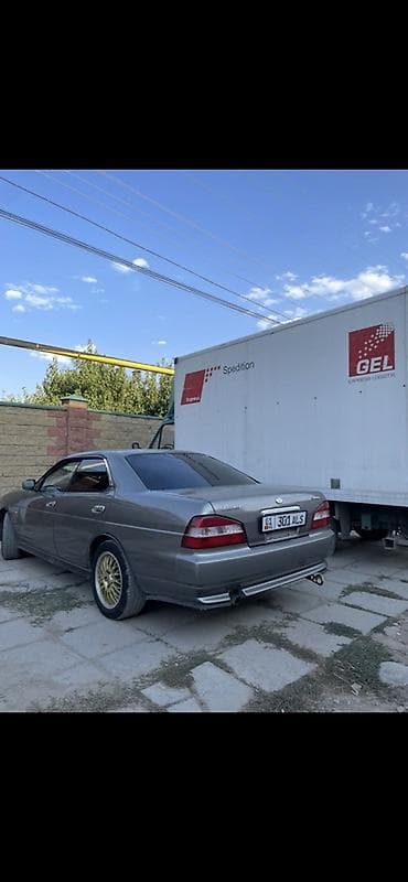 Nissan Laurel: 2000 г., 2 л, Автомат, Бензин, Седан at lalafo.kg Nissan Laurel: 2000 г., 2 л, Автомат, Бензин, Седан