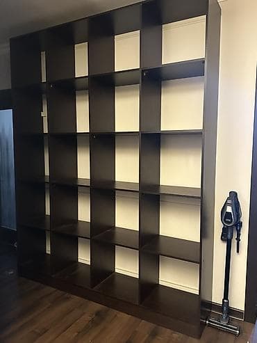 Книжная полка, Б/у, ЛДСП, Напольная, Самовывоз at lalafo.kg Книжная полка, Б/у, ЛДСП, Напольная, Самовывоз