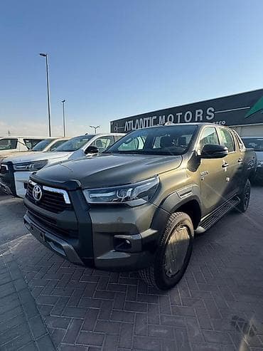 Toyota Hilux: 2025 г., 4 л, Автомат, Бензин, Пикап at lalafo.kg Toyota Hilux: 2025 г., 4 л, Автомат, Бензин, Пикап