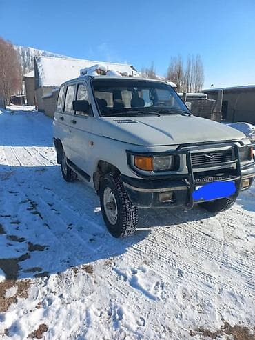 УАЗ Patriot: 2001 г., Ручные, Бензин, Внедорожник at lalafo.kg УАЗ Patriot: 2001 г., Ручные, Бензин, Внедорожник