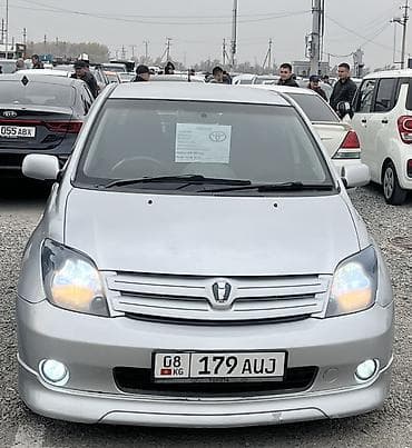 Toyota Ist: 2003 г., 1.5 л, Автомат, Бензин, Хэтчбэк at lalafo.kg Toyota Ist: 2003 г., 1.5 л, Автомат, Бензин, Хэтчбэк