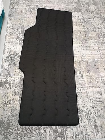 Чехлы Тканевые, цвет - Черный, Volvo, Б/у, Самовывоз at lalafo.kg Чехлы Тканевые, цвет - Черный, Volvo, Б/у, Самовывоз