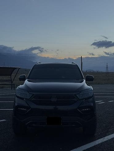 Ssangyong Rexton: 2017 г., 2.2 л, Типтроник, Дизель, Внедорожник at lalafo.kg Ssangyong Rexton: 2017 г., 2.2 л, Типтроник, Дизель, Внедорожник