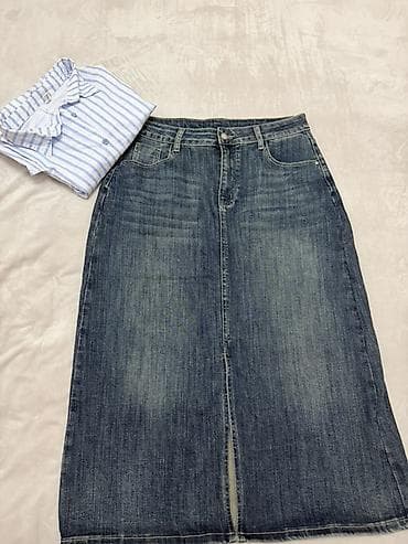 Юбка, Модель юбки: Прямая, Миди, Джинс, По талии, С вырезом at lalafo.kg Юбка, Модель юбки: Прямая, Миди, Джинс, По талии, С вырезом