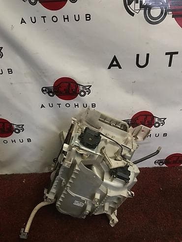 Корпус печки TOYOTA Corolla Verso ZZE122 2.0 ДИЗЕЛЬ 2003 (б/у) at lalafo.kg Корпус печки TOYOTA Corolla Verso ZZE122 2.0 ДИЗЕЛЬ 2003 (б/у)