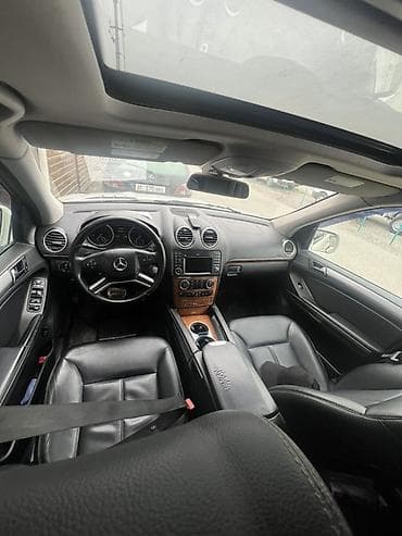 Mercedes-Benz GL-Class: 2009 г., 5.5 л, Автомат, Бензин, Внедорожник at lalafo.kg Mercedes-Benz GL-Class: 2009 г., 5.5 л, Автомат, Бензин, Внедорожник