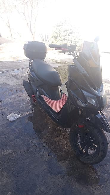 Скутер/ рабочий нада поменять задний вариатор а так нахаду at lalafo.kg Скутер/ рабочий нада поменять задний вариатор а так нахаду