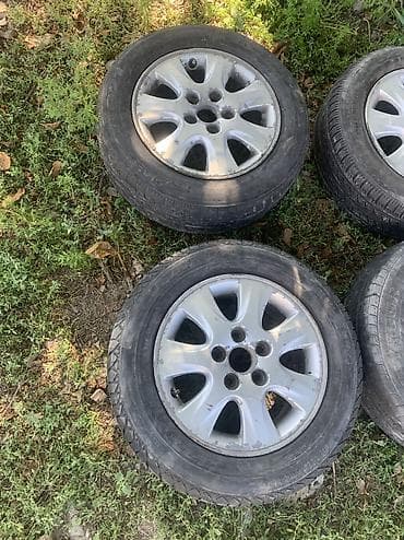 Литые Диски R 15 Toyota, Комплект, отверстий - 5, Б/у at lalafo.kg Литые Диски R 15 Toyota, Комплект, отверстий - 5, Б/у