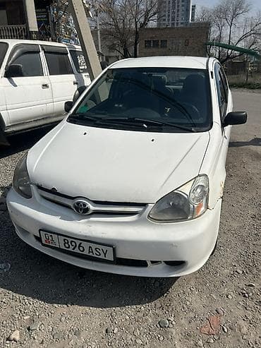 Toyota Echo: 2003 г., 1.5 л, Автомат, Бензин, Седан at lalafo.kg Toyota Echo: 2003 г., 1.5 л, Автомат, Бензин, Седан