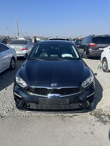 Kia K3: 2019 г., 1.6 л, Автомат, Бензин, Седан at lalafo.kg Kia K3: 2019 г., 1.6 л, Автомат, Бензин, Седан