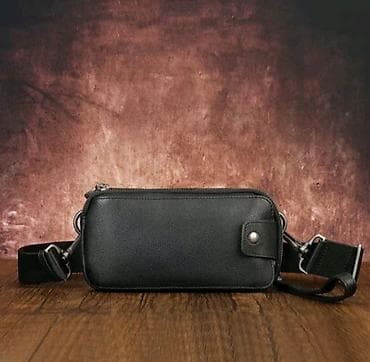 Барсетка, Материал: Натуральная кожа, Застежка на молнии, Новый at lalafo.kg Барсетка, Материал: Натуральная кожа, Застежка на молнии, Новый