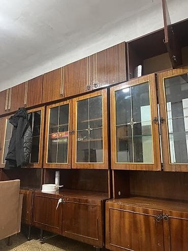 Дубал шкаф, Дубал шкаф түрү: Модулдуу, Үй, конок бөлмөсү үчүн, Өзгөчөлүктөрү: Тамак-аш идишин сактоо үчүн lalafo.kg да — 2 Дубал шкаф, Дубал шкаф түрү: Модулдуу, Үй, конок бөлмөсү үчүн, Өзгөчөлүктөрү: Тамак-аш идишин сактоо үчүн — 2