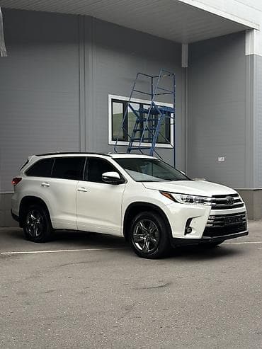 Toyota Highlander: 2019 г., 3.5 л, Автомат, Бензин, Кроссовер at lalafo.kg Toyota Highlander: 2019 г., 3.5 л, Автомат, Бензин, Кроссовер