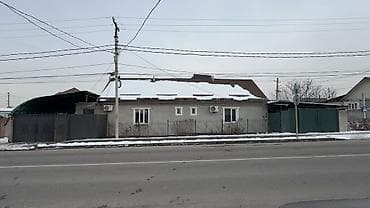 Продаётся от собственника 2 полдома на 1 участке Дома по 50кв at lalafo.kg Продаётся от собственника 2 полдома на 1 участке Дома по 50кв