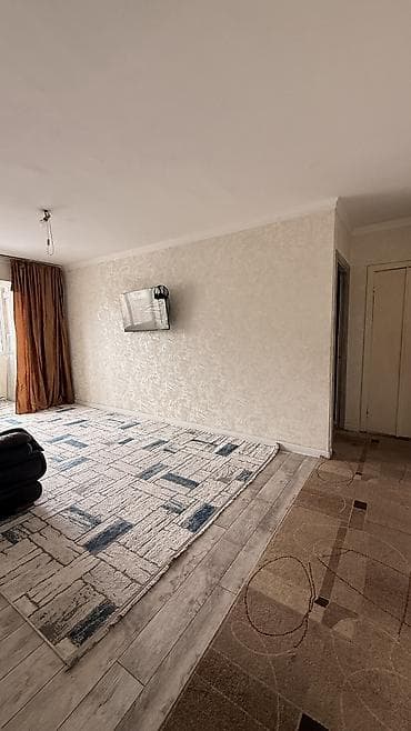 3 комнаты, 58 м², 104 серия, 3 этаж, Евроремонт at lalafo.kg 3 комнаты, 58 м², 104 серия, 3 этаж, Евроремонт