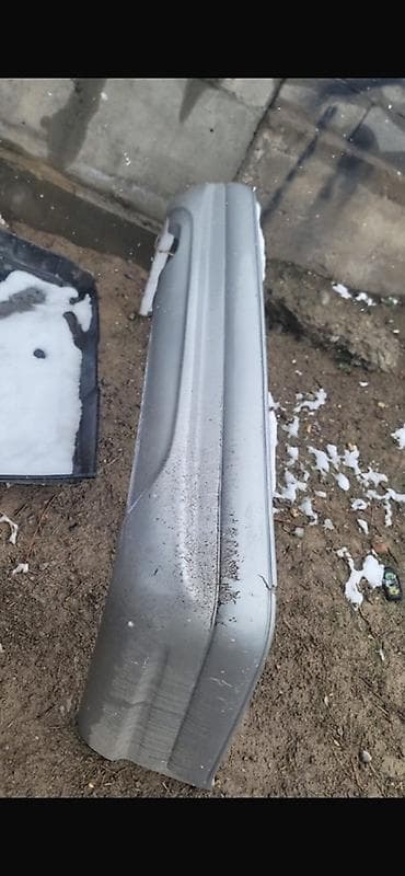 Бампер Mercedes-Benz, Б/у at lalafo.kg Бампер Mercedes-Benz, Б/у