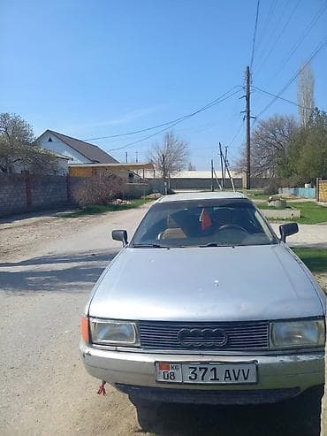Audi 80: 1988 г., 1.8 л, Ручные, Бензин, Седан at lalafo.kg Audi 80: 1988 г., 1.8 л, Ручные, Бензин, Седан