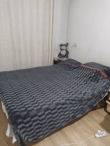 Плед, Китай, Б/у, Плюшевый at lalafo.kg Плед, Китай, Б/у, Плюшевый