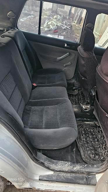 Volkswagen Golf: 2000 г., 2 л, Механика, Бензин, Хэтчбэк at lalafo.kg Volkswagen Golf: 2000 г., 2 л, Механика, Бензин, Хэтчбэк