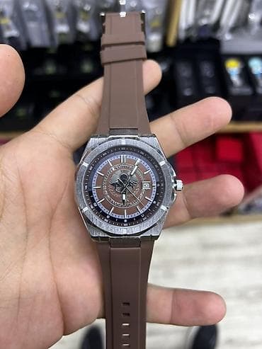 Мужские наручные часы с силиконовым ремешком - Корпус: стальной at lalafo.kg Мужские наручные часы с силиконовым ремешком - Корпус: стальной