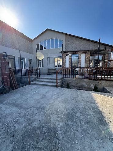 🏙️ Продаётся: дом, 6+ ком — 300 м² 📍 Локация: с. Новопокровка 🏢 Дом at lalafo.kg 🏙️ Продаётся: дом, 6+ ком — 300 м² 📍 Локация: с. Новопокровка 🏢 Дом