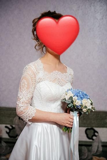 Свадебное платье в классическом стиле «А‑силуэт». - Верх: корсет с at lalafo.kg Свадебное платье в классическом стиле «А‑силуэт». - Верх: корсет с