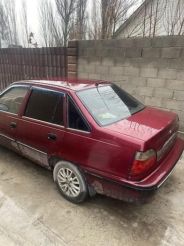 Daewoo Nexia: 2007 г., 1.5 л, Механика, Бензин, Седан at lalafo.kg Daewoo Nexia: 2007 г., 1.5 л, Механика, Бензин, Седан