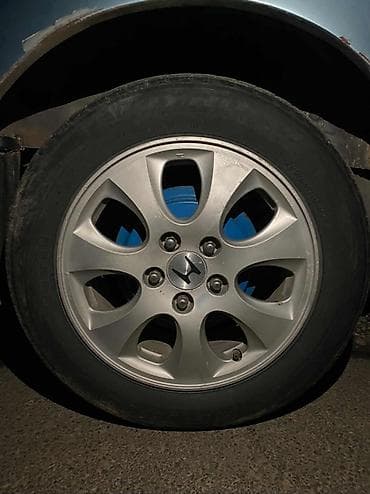 Колеса в сборе 205 / 60 / R 16, Лето, Комплект, Литые, отверстий - 5 at lalafo.kg Колеса в сборе 205 / 60 / R 16, Лето, Комплект, Литые, отверстий - 5